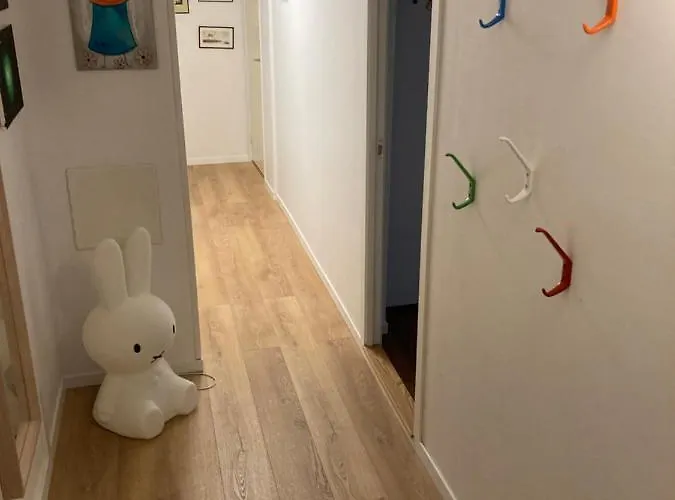 Kjellerleilighet - Naert Haukeland Sykehus. Apartament Bergen